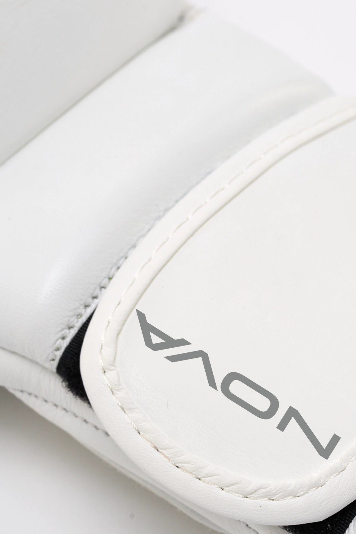 Guantilla MMA Core Blanca